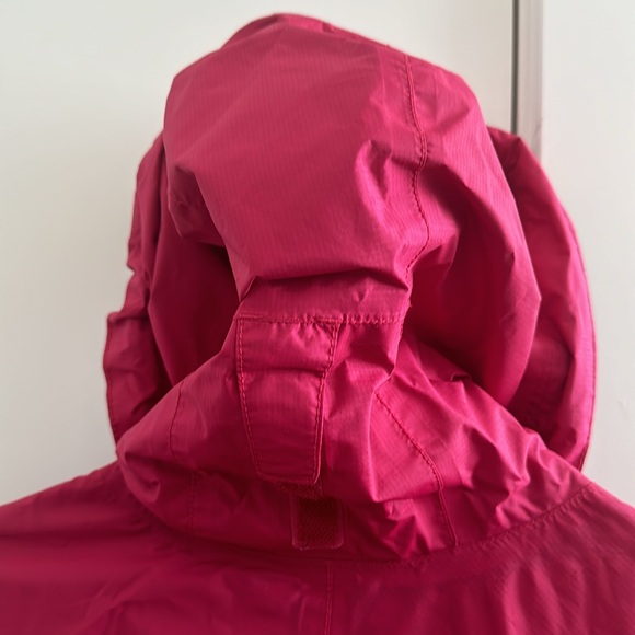 Women’s Marmot Rain Jacket - Picture 4 of 9